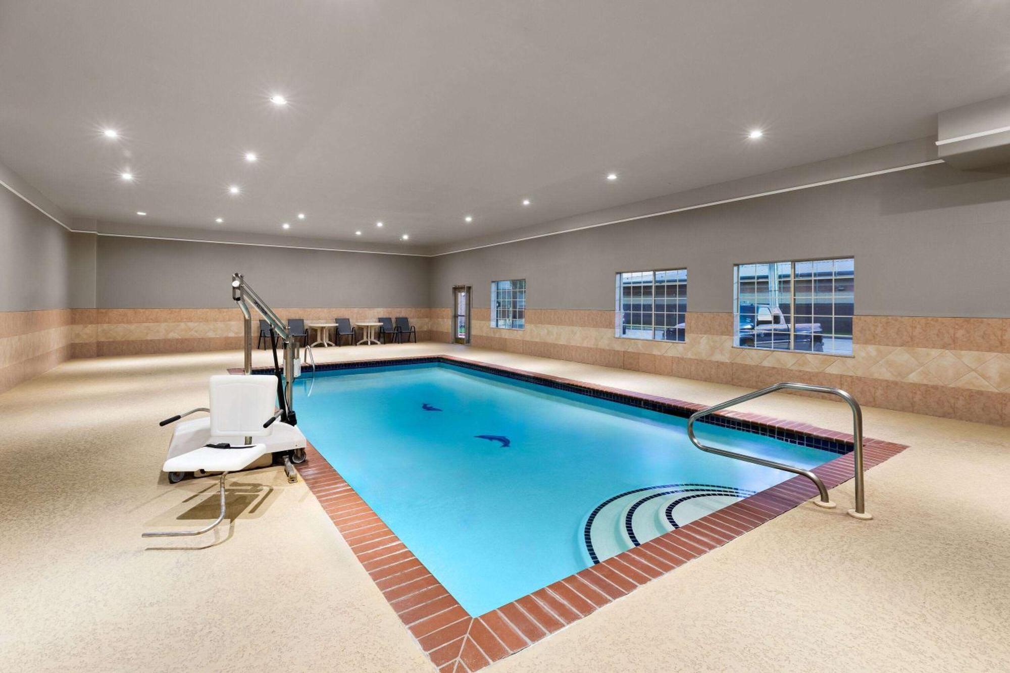 La Quinta By Wyndham Deer Park Hotell Eksteriør bilde