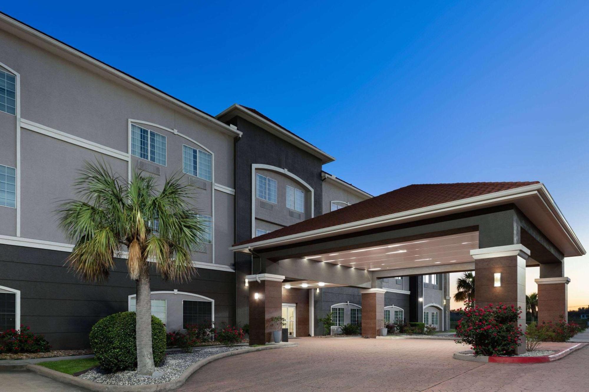 La Quinta By Wyndham Deer Park Hotell Eksteriør bilde
